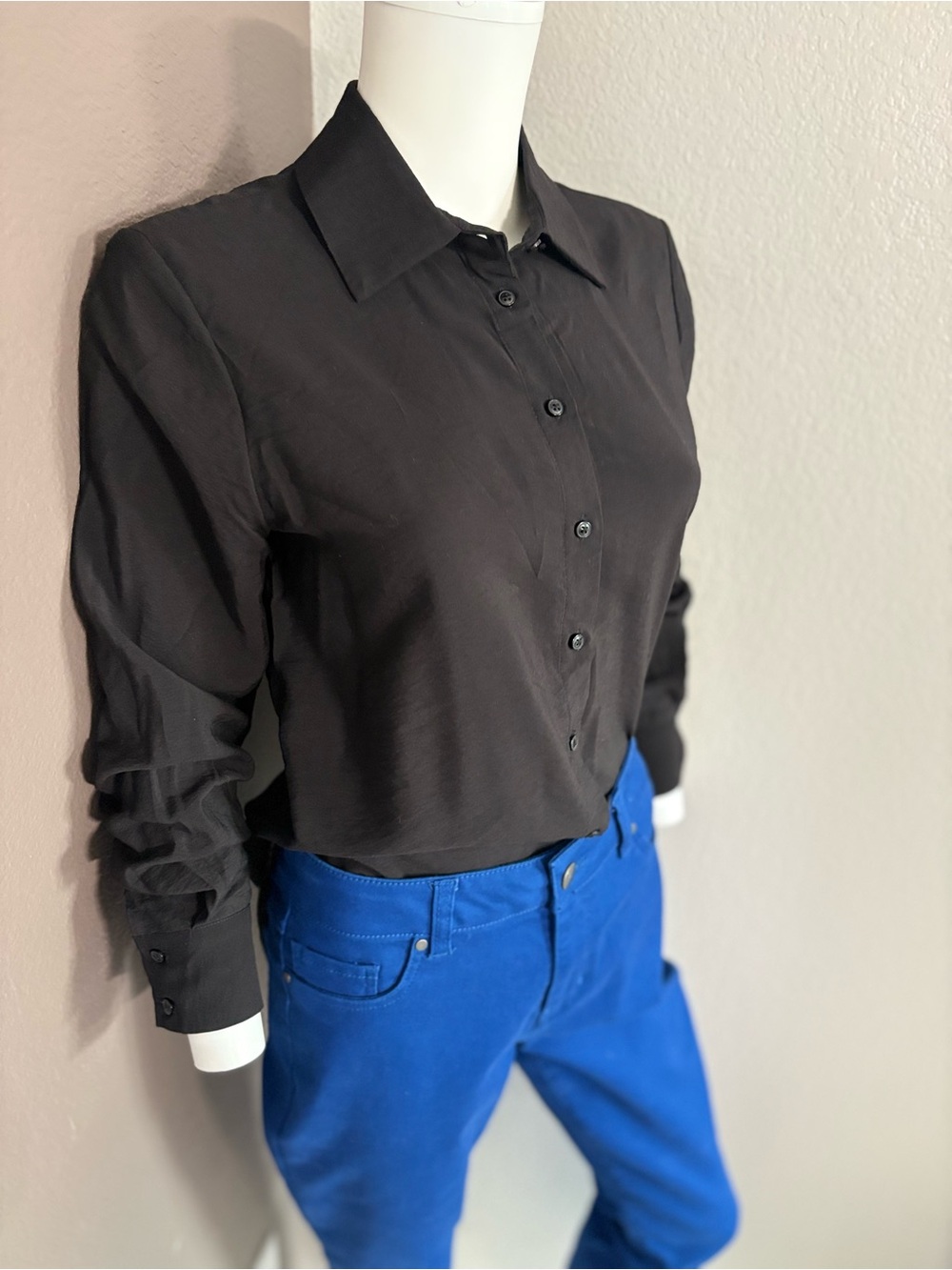 cupcakes & cashmere black button-up top